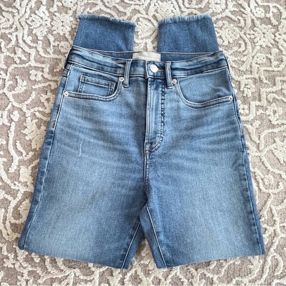 Everlane The High Rise Skinny Ankle Distressed Jean - Picture 5 of 12